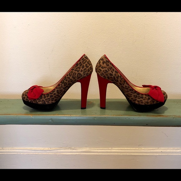 Guess Leopard Print Red Bow Heels Size 10 - Picture 12 of 14